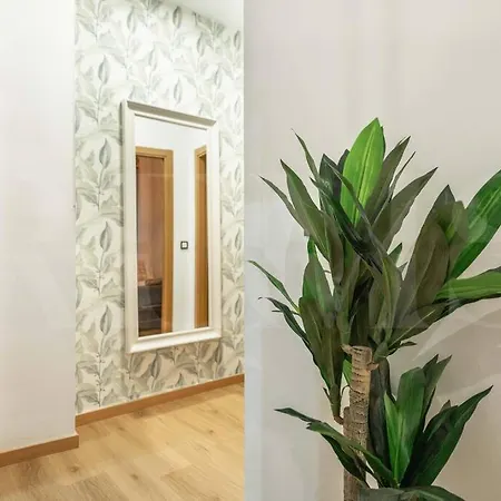 Apartment Relaxing With Parking In The Center By Rems Malaga